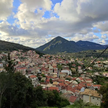 Eloise Ágios Matthaíos